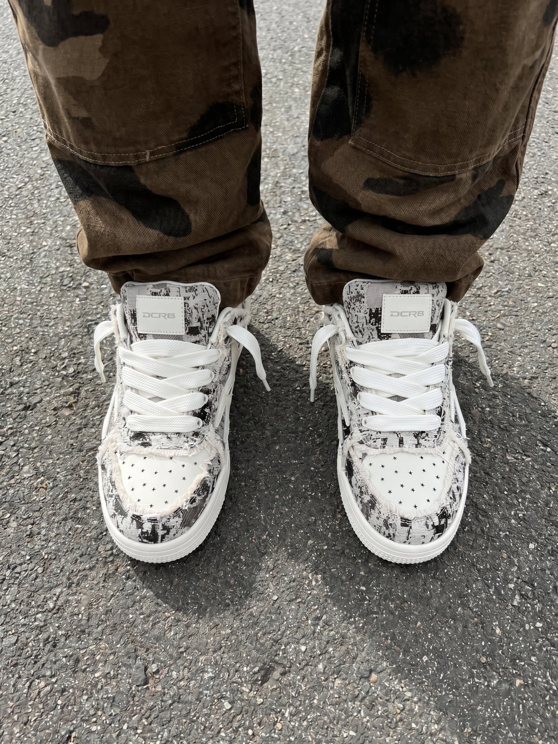 DCRB Broken Camo Grey Sneakers