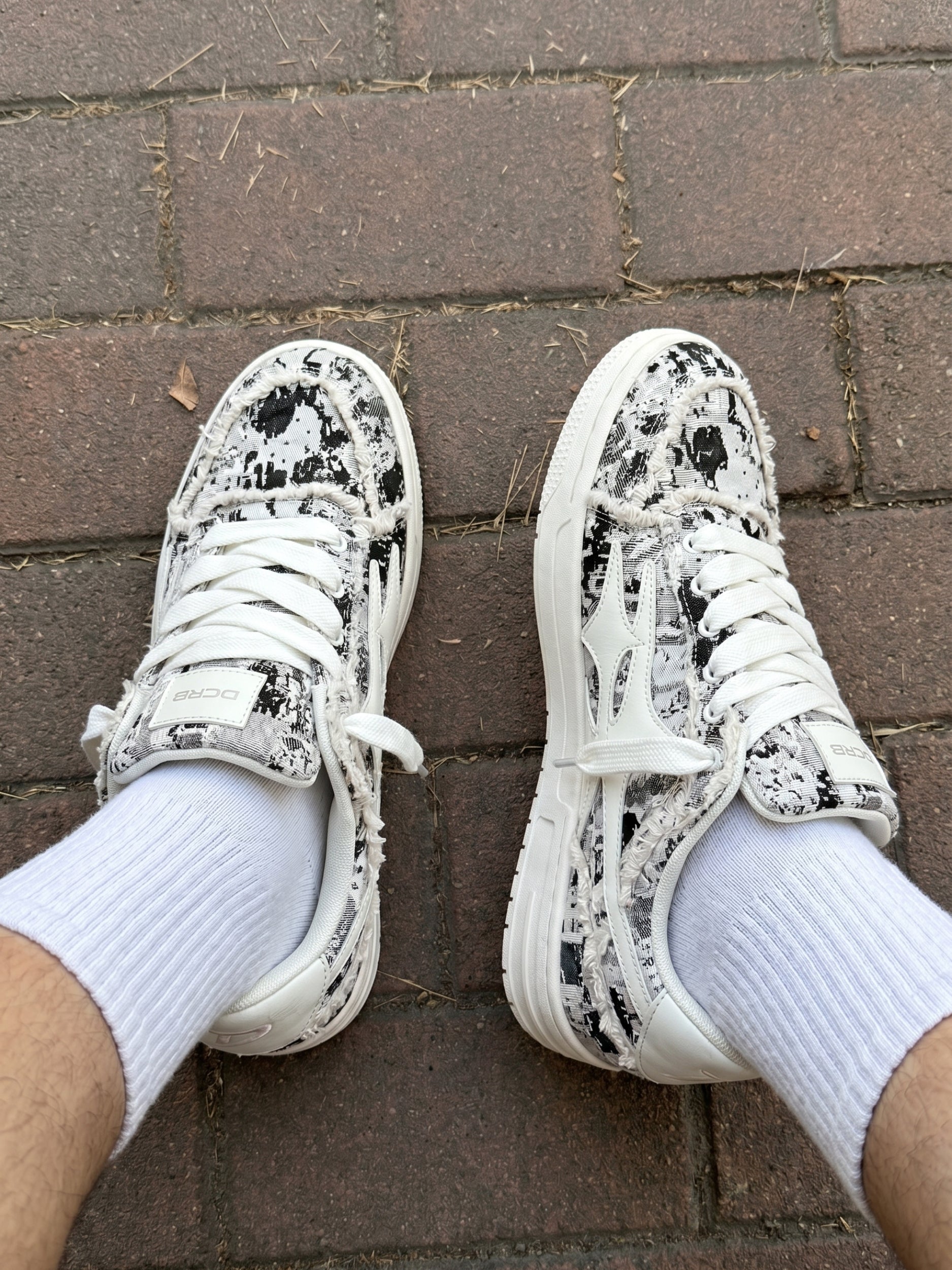 DCRB Broken Camo Grey Sneakers
