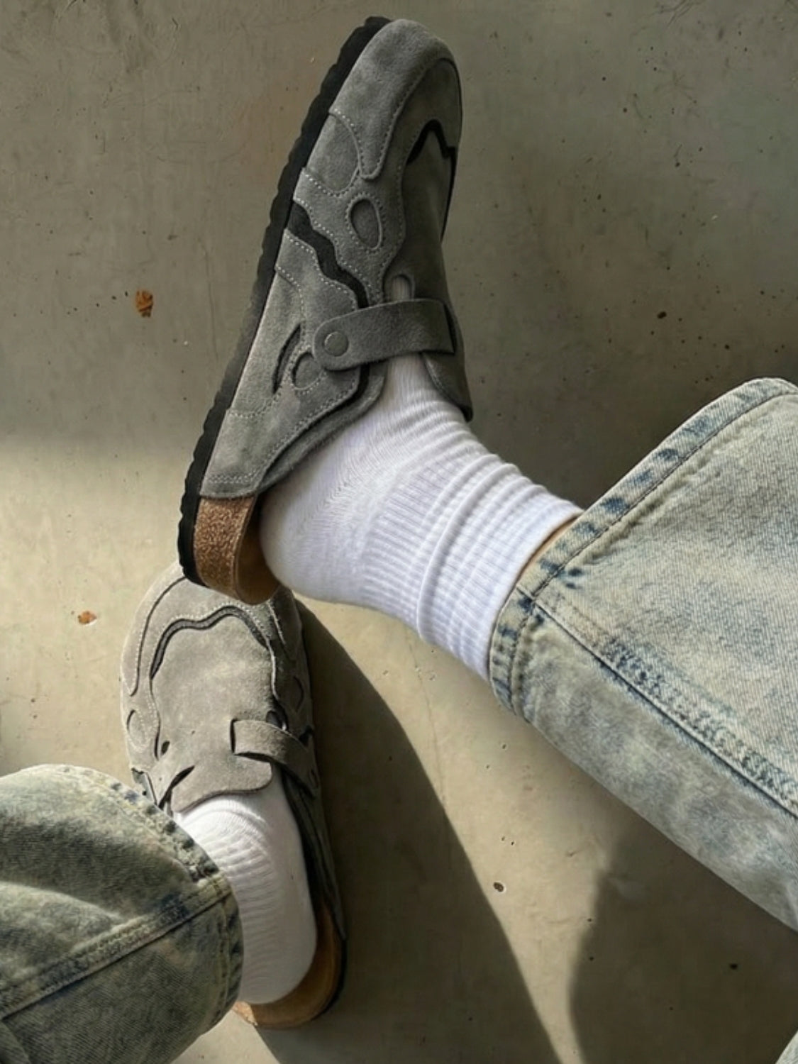 DCRB Wavey Clogs - Army Green