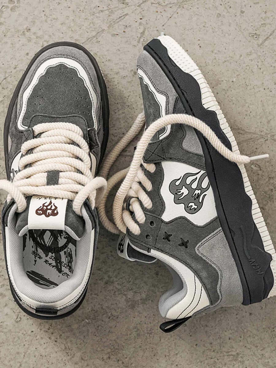 Tênis Coração Retrô