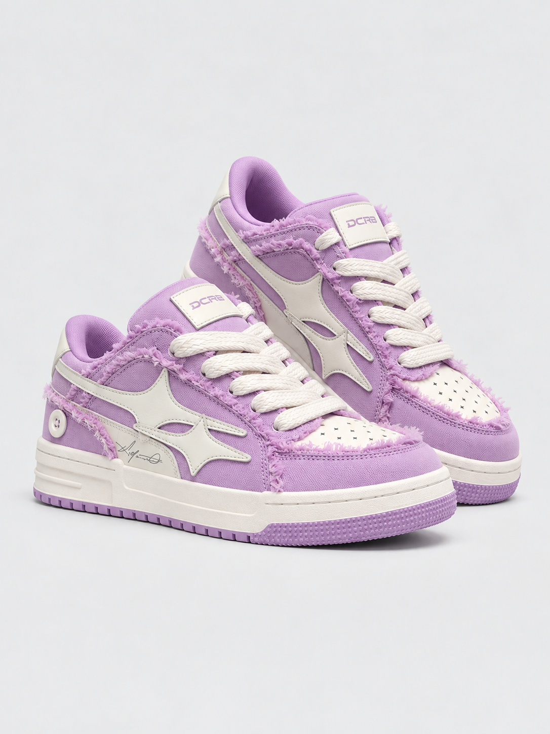 DCRB Distressed Lavendel Sneakers