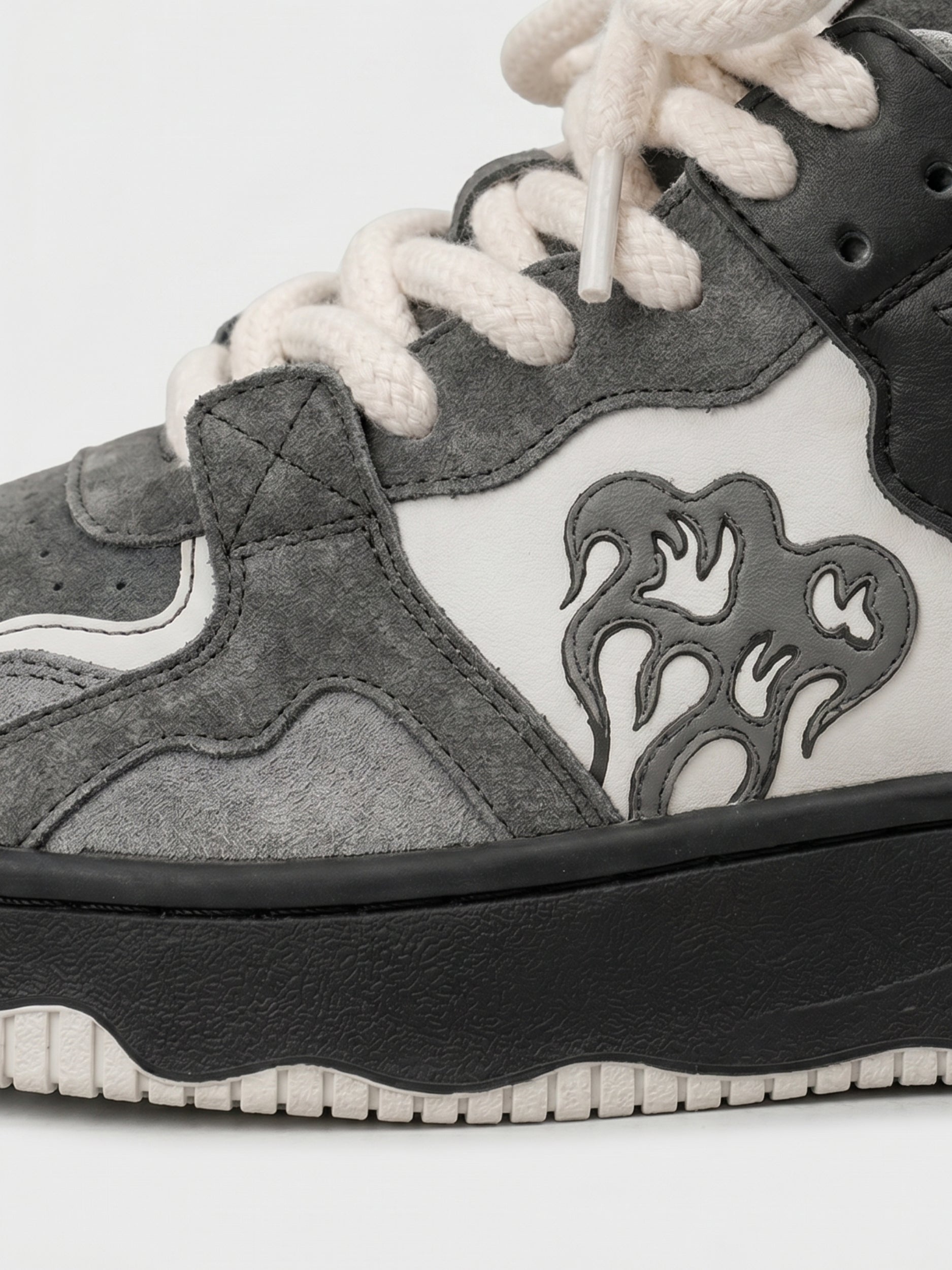Retro Heart Sneaker