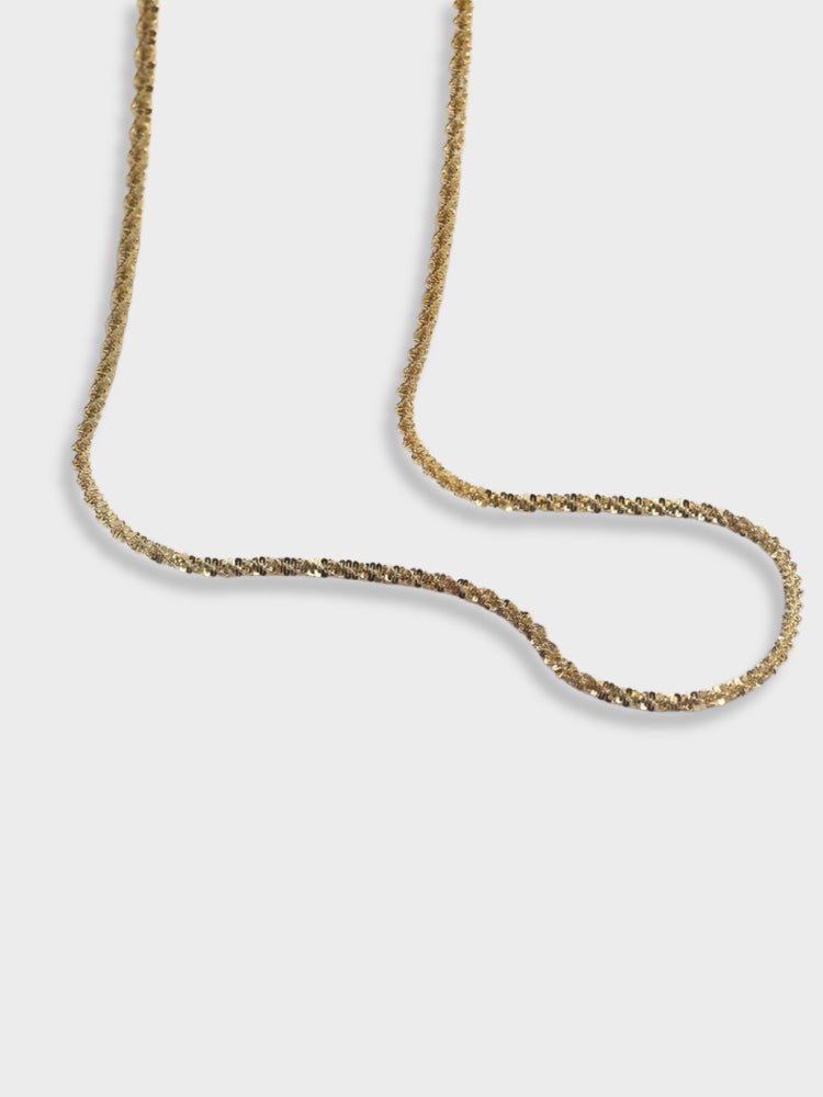 Refined Short Necklace