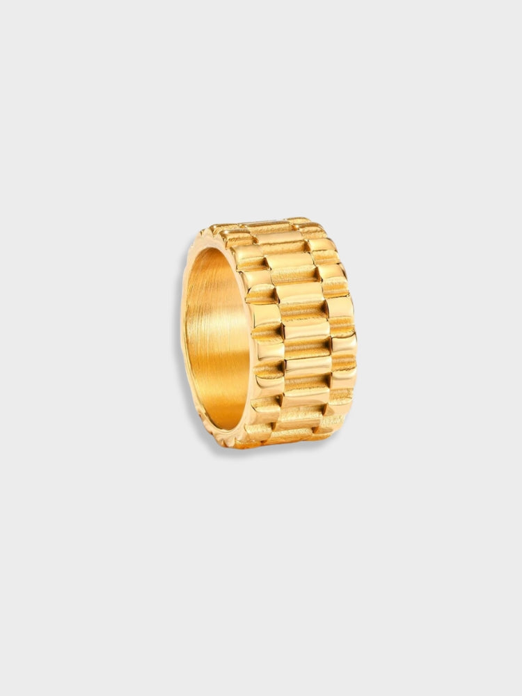 Old Money Raw Gold Ring